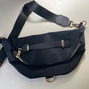 Black and Gold Saddle Bag